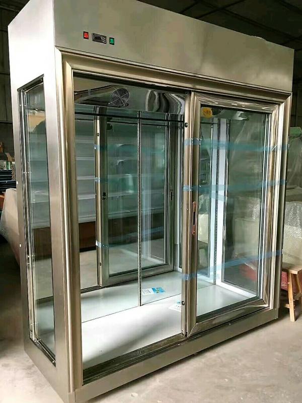 WALK-IN flower fridge showcase