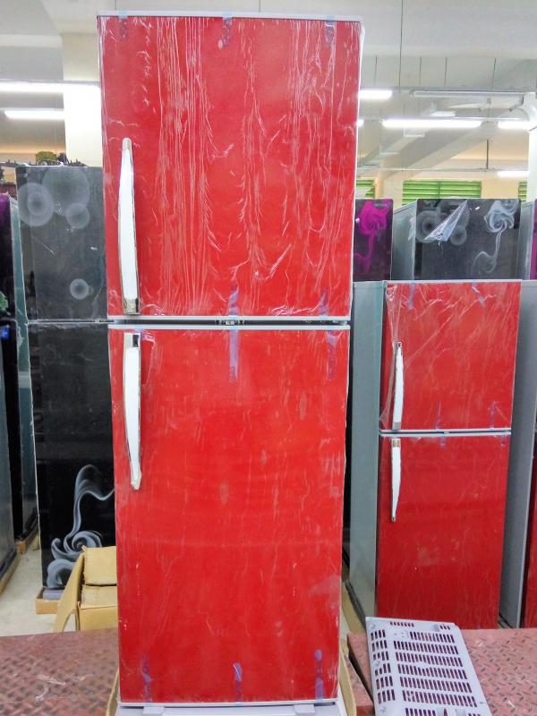 COLOR REFRIHERATOR 180L