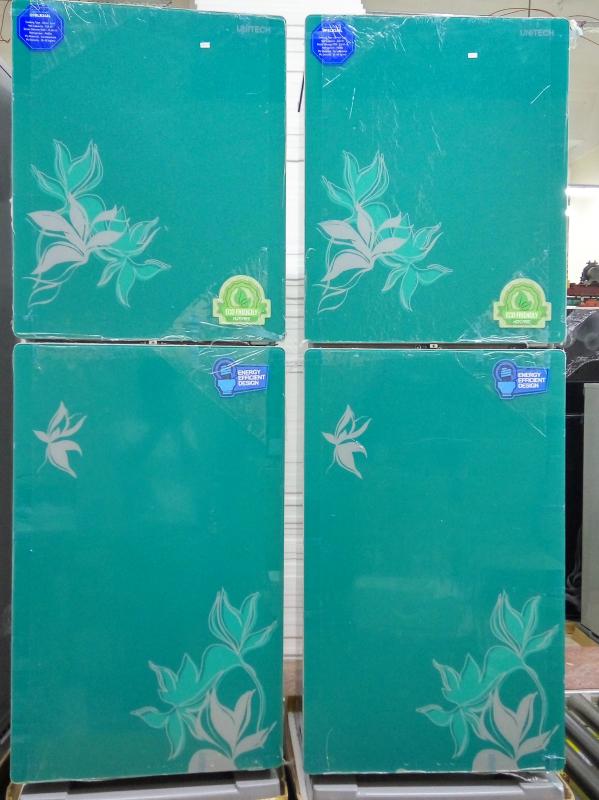 glass door refrigerator 240L