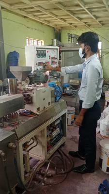 একটি সুনামধন্য প্রতিষ্ঠানের Powder Color Manufacturing Machine-এর Automation ও Electrical সমস্যার সফলভাবে Troubleshooting ও সমাধান করা হয়েছে।  Creative Industrial Automation-এর দক্ষ ও অভিজ্ঞ ইঞ্জিনিয়ারদের টিম মেশিনটির সমস্যা নির্ণয় করে প্রয়োজনীয় Elec